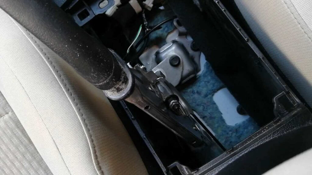 Corolla Usb Adaptör Takılması